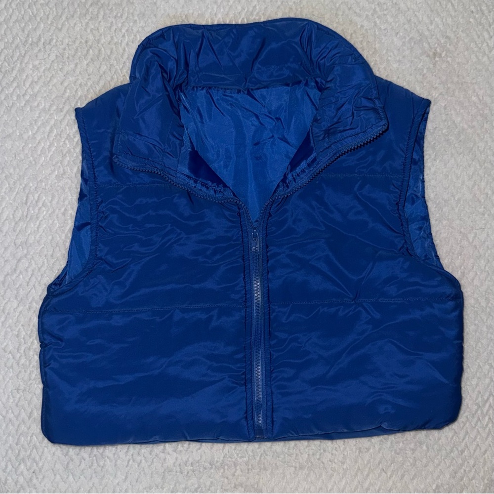Cropped Blue Puffer Vest